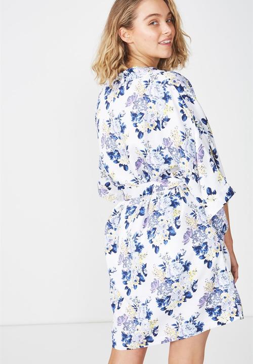 Cotton On - Kimono gown super bloom - white