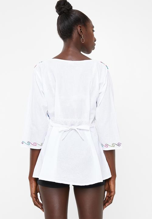 Lithe - Embroidered kaftan 1 - pink