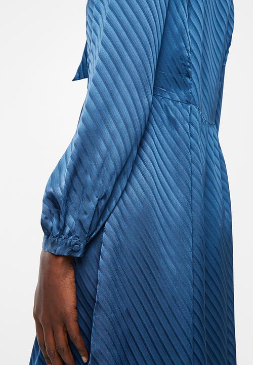 Vero Moda - Wonda long sleeve dress - blue