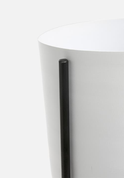Sixth Floor - Bahati planter - white