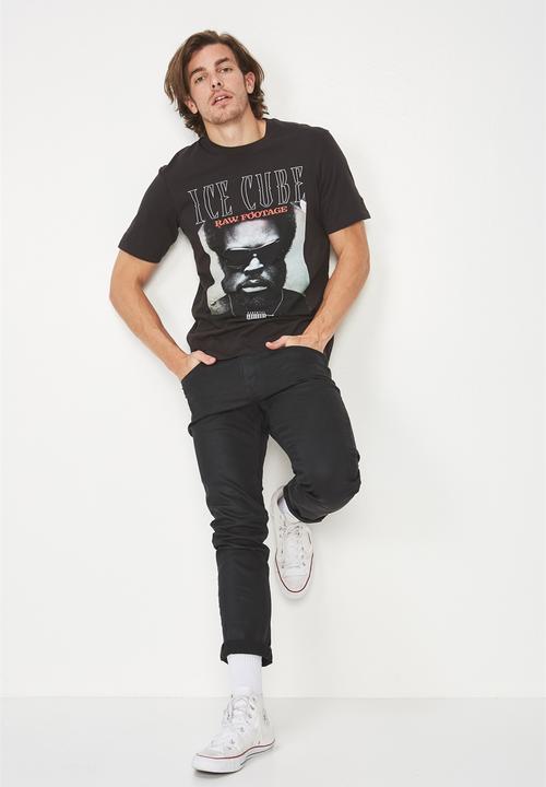 Cotton On - Raw footage t-bar collaboration tee - black