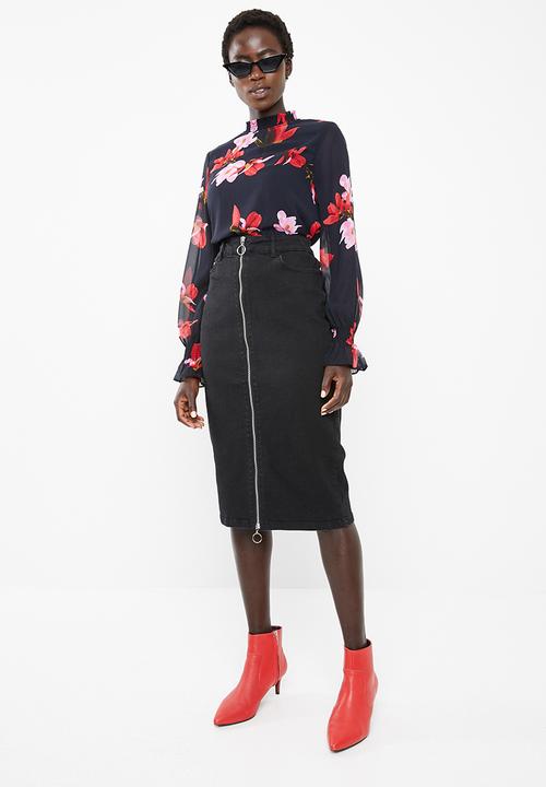 Vero Moda - Katy long sleeve high neck top - navy