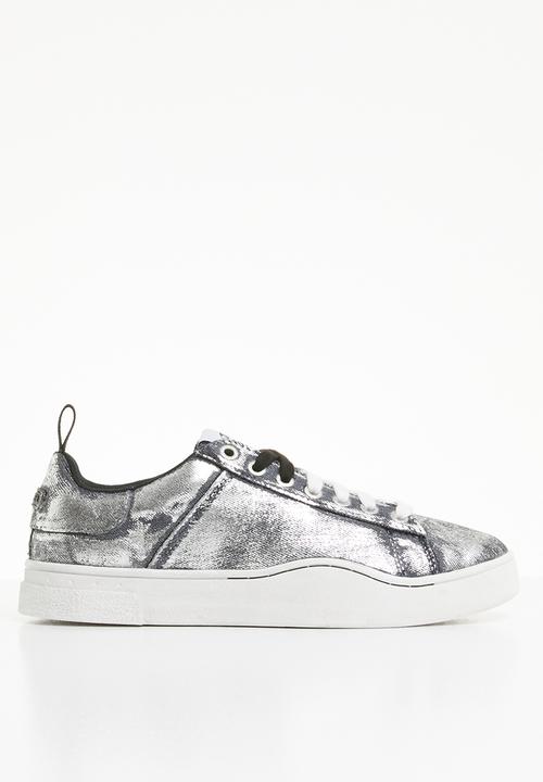 superbalist diesel sneakers