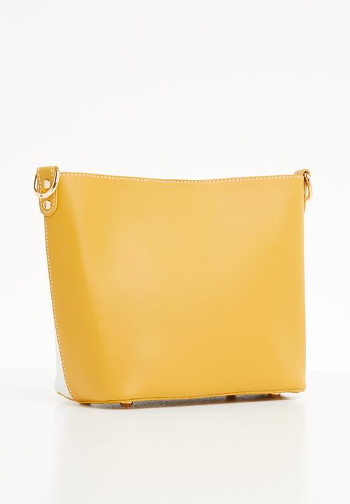 Superbalist - Lou bucket bag - mustard