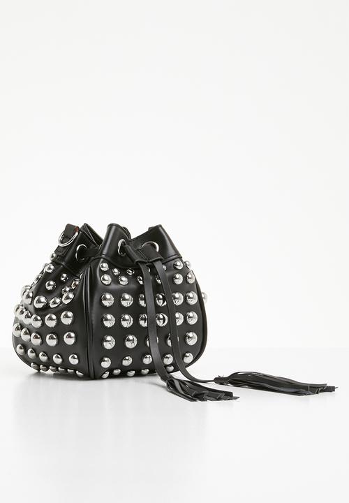 Superbalist - Studded bucket bag - black