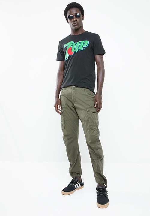 Jack & Jones - 7 Up short sleeve crew neck tee - black 
