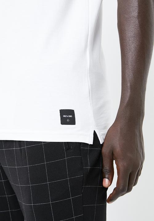 Only & Sons - David raglan zip short sleeve polo - white & black