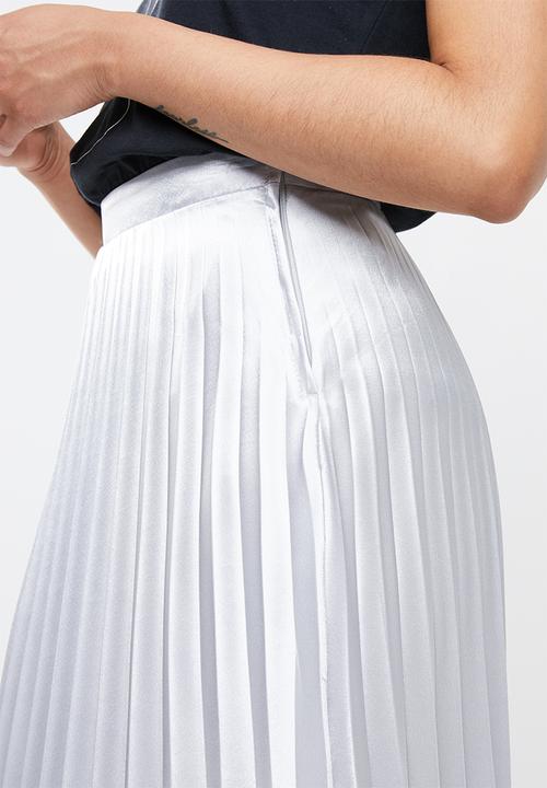 Superbalist - Hanky hem pleated skirt - silver