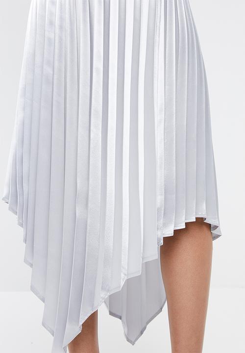 Superbalist - Hanky hem pleated skirt - silver
