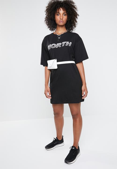 Missguided - Oversized North short sleeve T-shirt mini dress - black