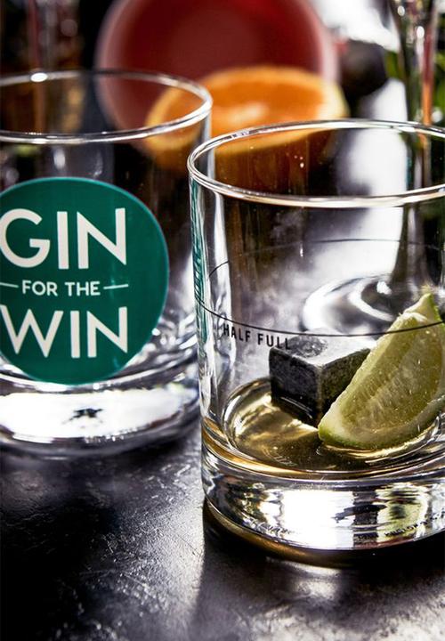 Typo - Gin drinker set 