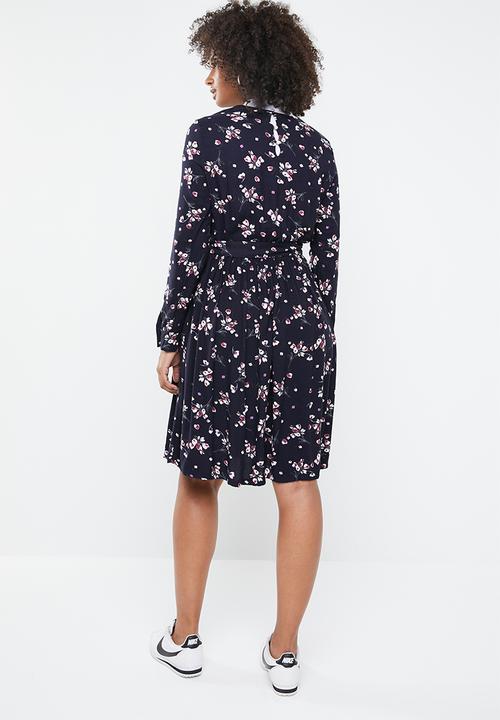 Vero Moda - Maya long sleeve dress - navy