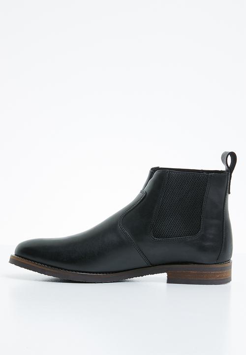 Superbalist - Cameron leather chelsea boot- black