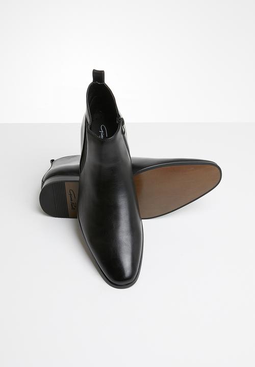 Gino Paoli - Fancy gusset boot - black