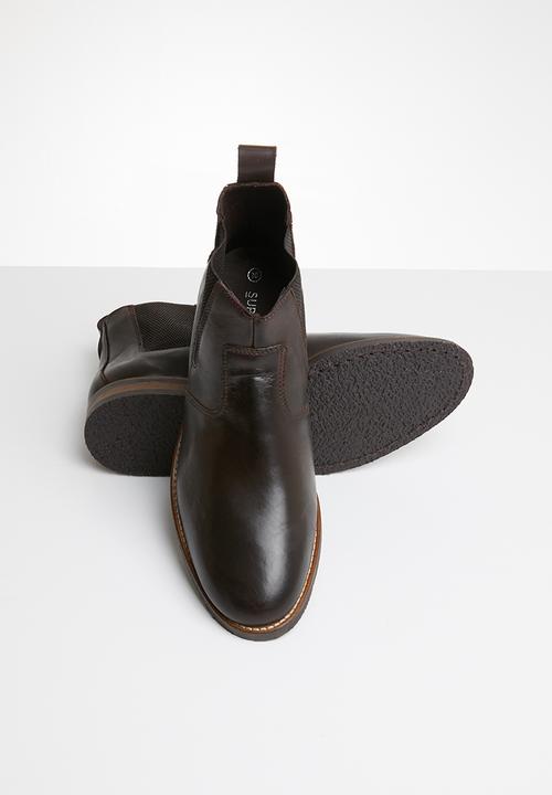 Superbalist - Cameron leather chelsea boot - brown