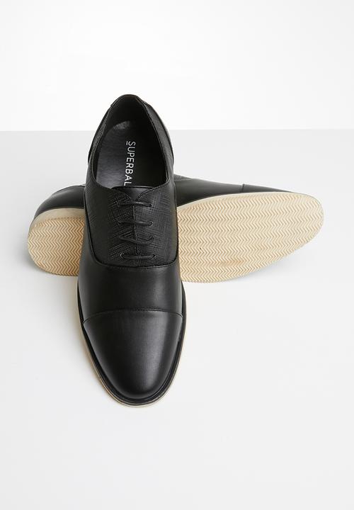 Superbalist - Nate textured oxford - black