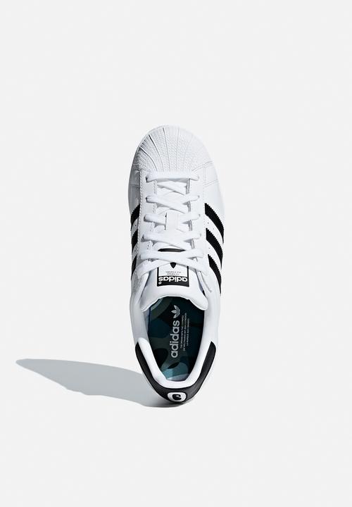 adidas Originals - Superstar shoes - white/black/soft vision