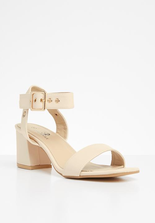 STYLE REPUBLIC - Ankle strap block heel - neutral