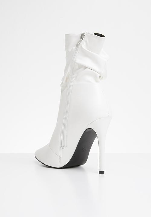 Public Desire - Adorn slouched heeled ankle boot - white 