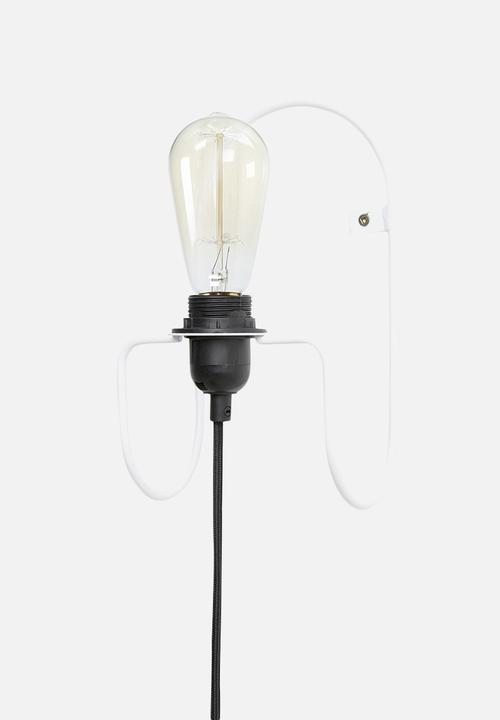 Sixth Floor - Chevy wall light - white
