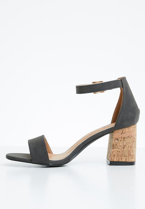 STYLE REPUBLIC - Ria ankle strap heel - grey