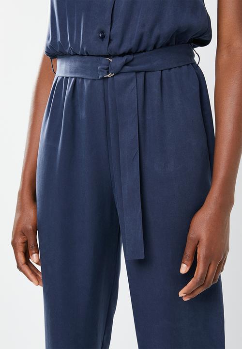 Superbalist - Tencel jumpsuit with D-ring belt - navy