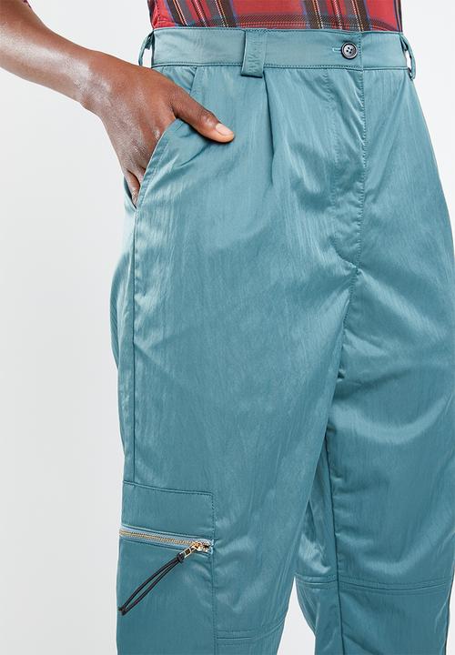 Missguided - Shell suit cargo trouser - green