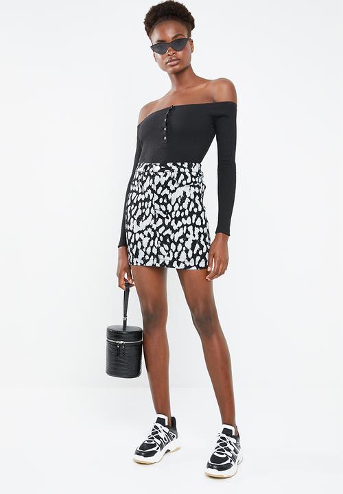 Missguided - Mono leopard super stretch denim skirt - black & white