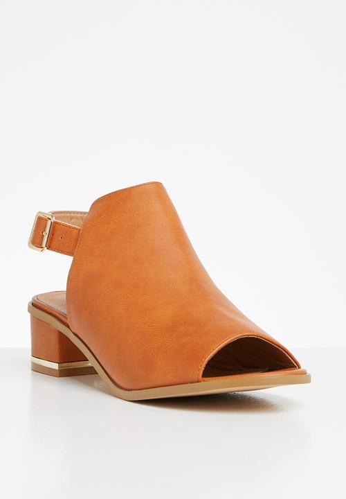 Jada - Slingback block heels - tan