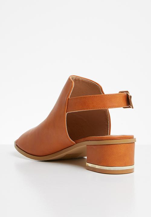 Jada - Slingback block heels - tan