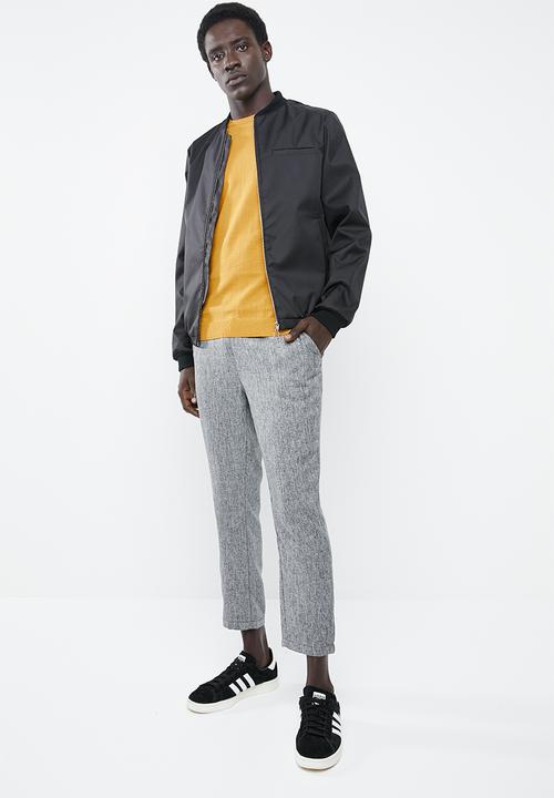 New Look - Upspec crew neck long sleeve knit - yellow