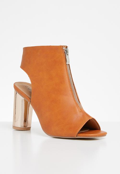 Jada - Metallic heel - tan