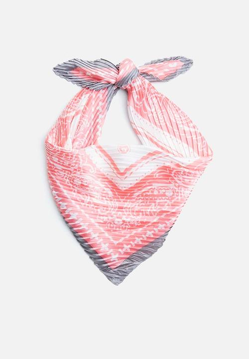 Joy Collectables - Bandana print scarf - pink