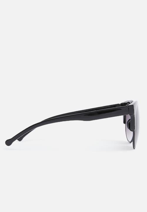 Superbalist - Amber oversized sunglasses - black 