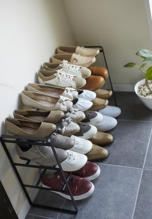 Yamazaki - Expandable 3 tier shoe rack - black