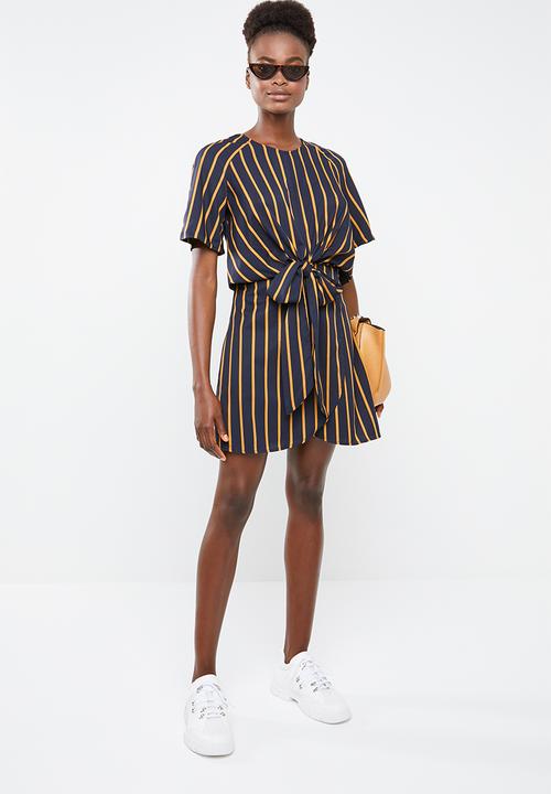 Missguided -  Tie detail striped dress - navy & yellow