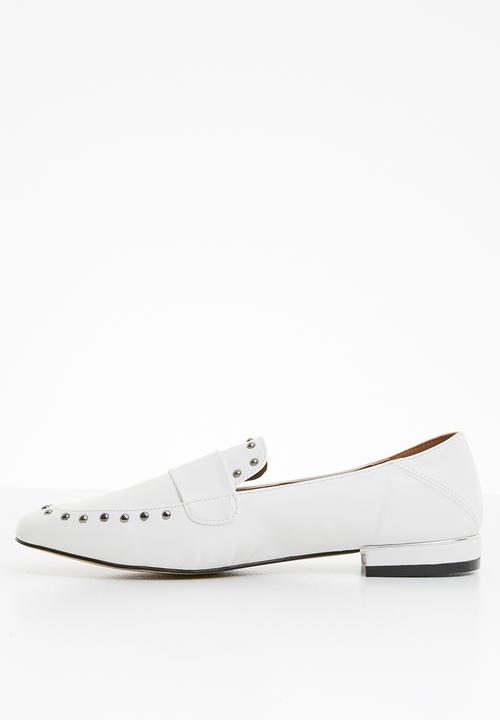 Miss Black - Unique loafer - white