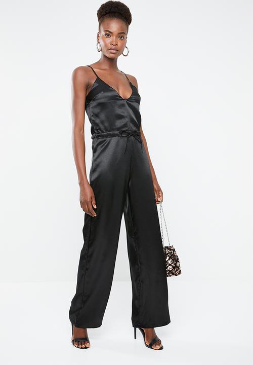 Missguided - Silky cargo cami jumpsuit - black