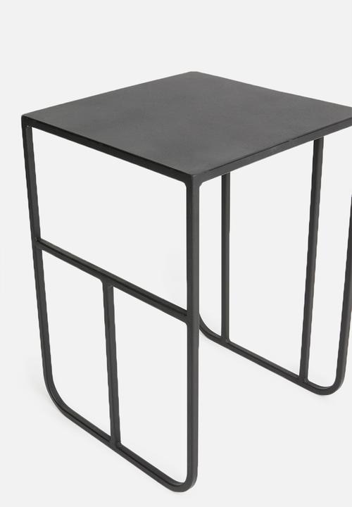 Sixth Floor - Grid nested table - black