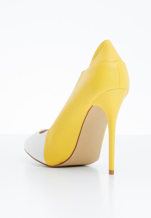 Miss Black - Carida court heels - yellow & white 