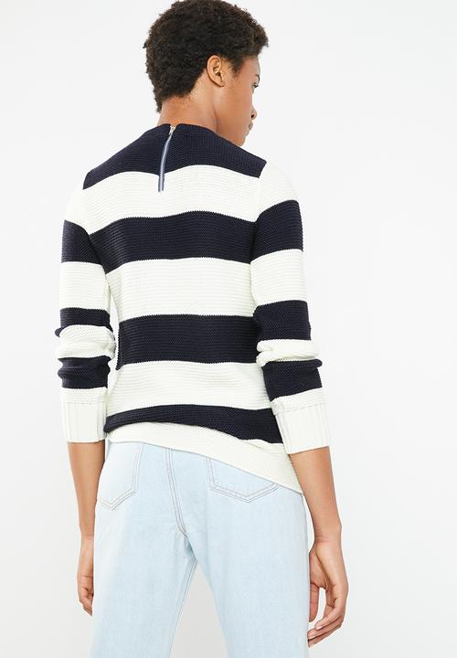 Superbalist - Zip back round neck - navy & cream
