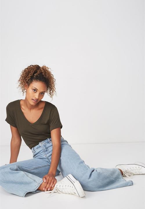 Cotton On - Short sleeve v neck top - khaki