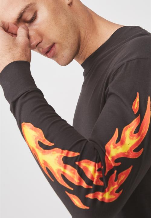 Cotton On - Flame on tbar long sleeve tee - black