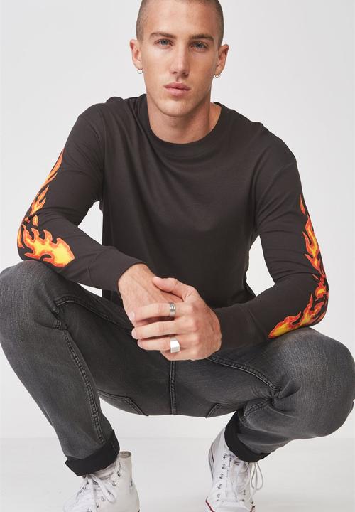 Cotton On - Flame on tbar long sleeve tee - black