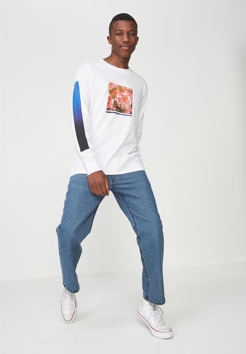 Cotton On - Lightening flower tbar long sleeve tee - white