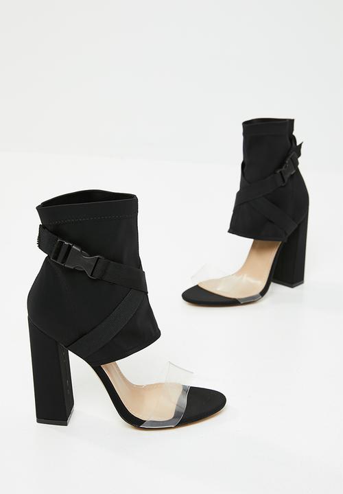 Public Desire - Forte buckle strap block heel - black 