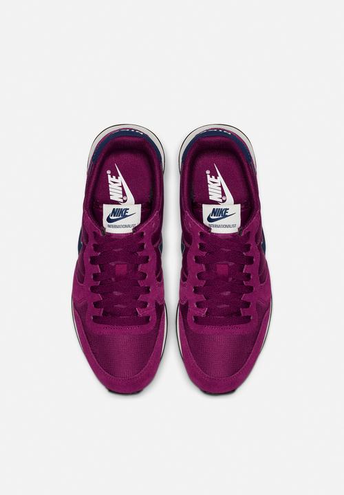 Nike - Internationalist W -  true berry/blue void-summet