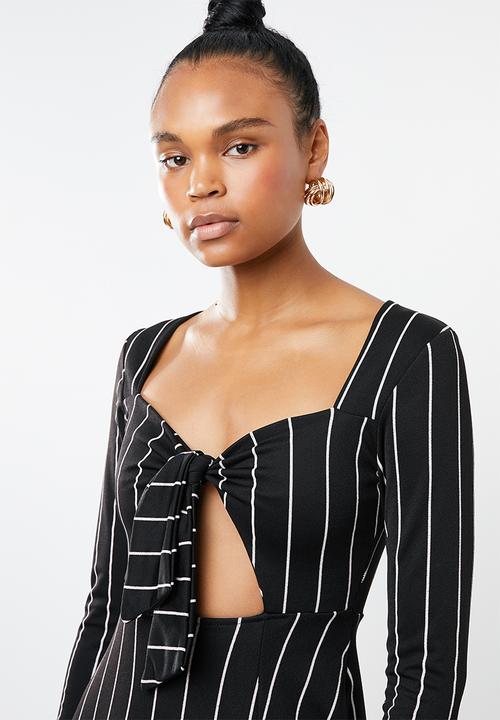 Missguided - Tie front long sleeve midi dress - black