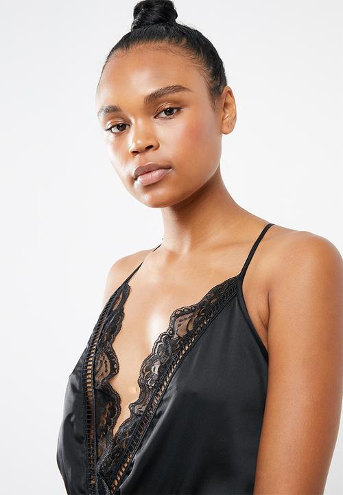 Missguided - Lace trim detail teddy - black