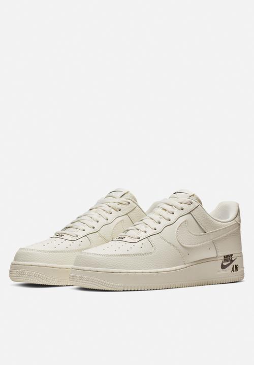 Nike - Air Force 1 '07 LTHR - sail/sail-black